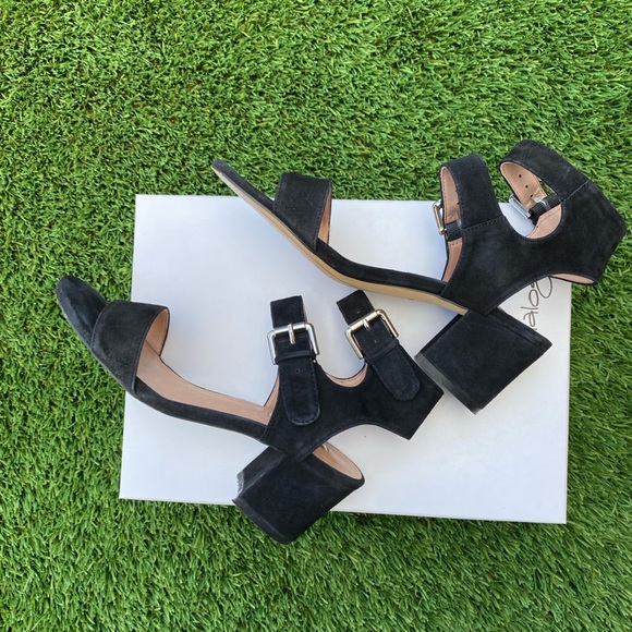 Halogen Black Suede Sandals size 7 - Picture 5 of 5